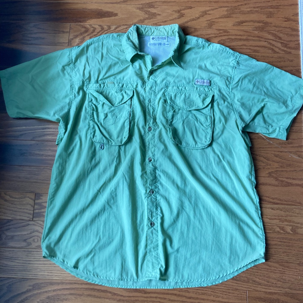 Men’s Columbia Light Green Outdoor Short Sleeve Shirt-XL